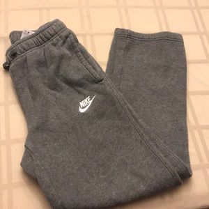 Boy Nike sweat pants